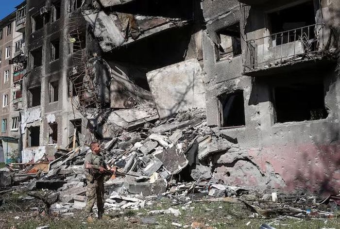 Ukraine ngày 23-6 cáo buộc Nga tập kích trong đêm vào vùng Zaporizhzhia, Sumy và Kharkov, khiến 6 người bị thương. Ảnh: Reuters.