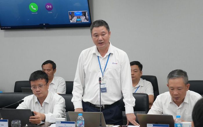  Ông Hoàng Xuân Khôi, Quyền Tổng giám đốc Tổng Công ty Truyền tải điện quốc gia phát biểu. 