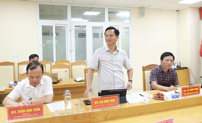  Đồng chí Lưu Đình Thực, Giám đốc Sở Tư pháp phát biểu, nêu kiến nghị về thực hiện công tác bồi thường nhà nước. 