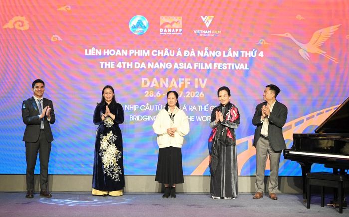 Các hoạt động chuẩn bị cho Liên hoan phim châu Á - Đà Nẵng lần thứ IV đang được các đơn vị gấp rút triển khai. Ảnh: X.D