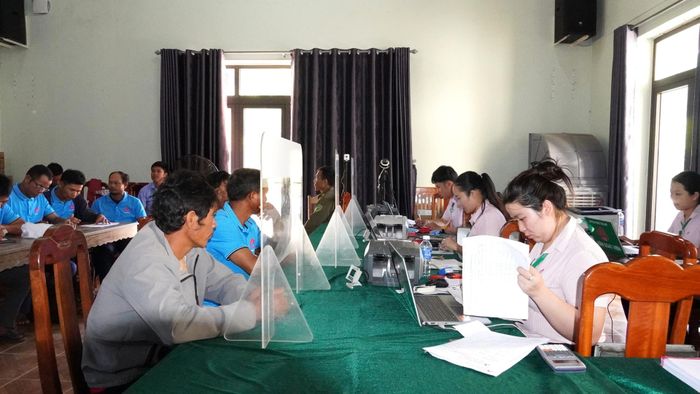 Hơn 1.600 hộ dân xã Trà Đốc vay vốn Ngân hàng Chính sách xã hội để phát triển kinh tế gia đình. Ảnh: D.LỆ