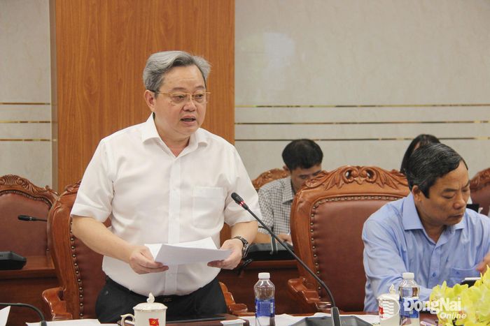 Ủy viên Ban Thường vụ Thành ủy, Trưởng ban Nội chính Thành ủy Nguyễn Minh Hợi phát biểu tại hội nghị. Ảnh: Trần Danh