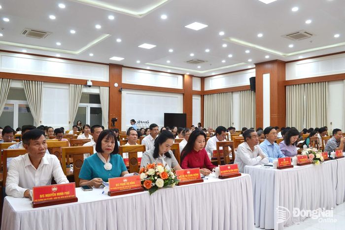 Các đại biểu dự hội nghị tại điểm cầu Hội trường Thành ủy Đồng Nai. Ảnh: Phương Hằng