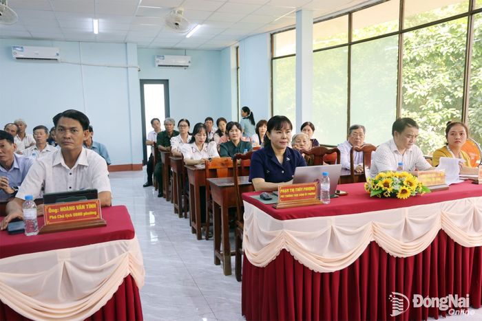 Các đại biểu dự hội nghị. Ảnh: Văn Hùng