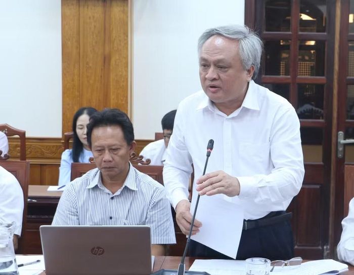  Ông Trương Văn Thiêng - Chủ tịch kiêm Giám đốc Công ty TNHH Xổ số kiến thiết Gia Lai tham gia phát biểu tại buổi làm việc. Ảnh: Quang Tấn 