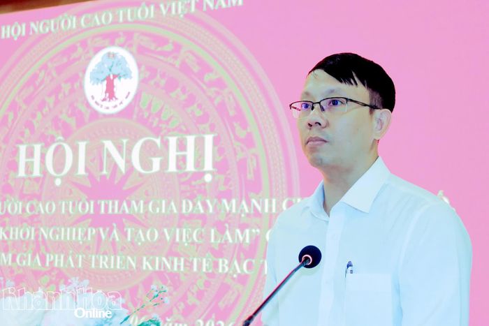 Đồng chí Nguyễn Thanh Hà phát biểu tại hội nghị.