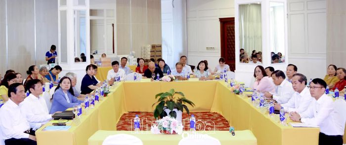 Quang cảnh hội nghị.