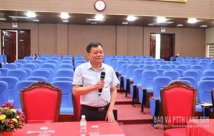 Đồng chí Nguyễn Quốc Khánh, Ủy viên Ban Thường vụ Tỉnh ủy, Trưởng Ban Tuyên giáo và Dân vận Tỉnh ủy, Trưởng Ban Tổ chức hội thi phát biểu kết luận chương trình tổng duyệt