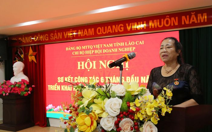 Đại biểu thảo luận tại hội nghị.