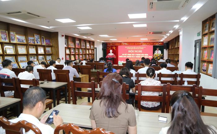 Quang cảnh hội nghị.