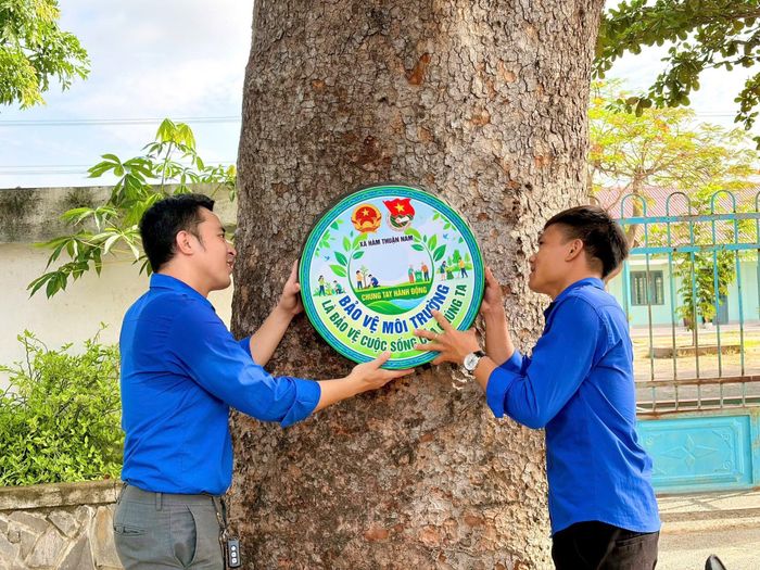 Phát động phong trào bảo vệ môi trường ở xã Hàm Thuận Nam