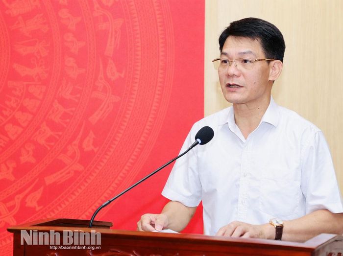 Đồng chí Nguyễn Đức Toàn, Trưởng Ban Tuyên giáo và Dân vận Tỉnh ủy, Trưởng Ban Tổ chưc Cuộc thi phát biểu tại lễ phát động.