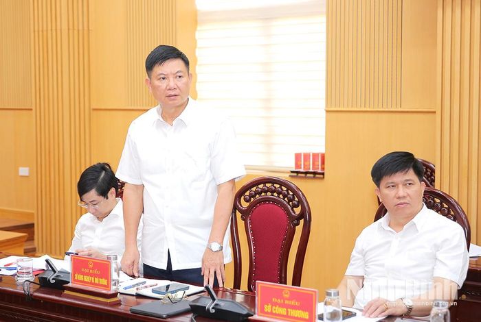 Lãnh đạo Sở Nông nghiệp và Môi trường phát biểu tại hội nghị.