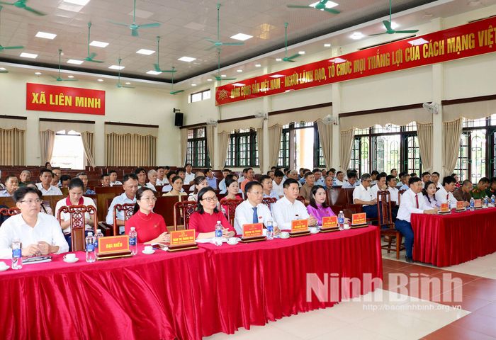 Các đại biểu dự kỳ họp. Ảnh: Khánh Dũng