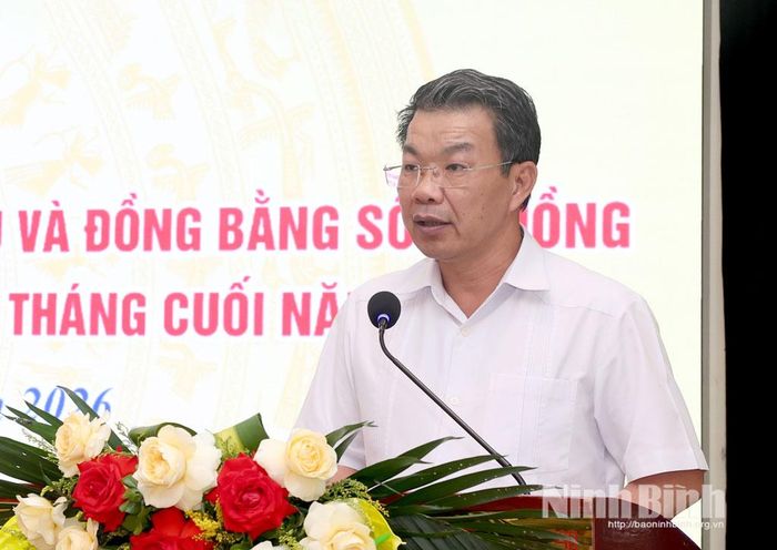 Đồng chí Nguyễn Hoàng Hà, Ủy viên Ban Thường vụ Tỉnh ủy, Phó Chủ tịch Thường trực Ủy ban MTTQ Việt Nam tỉnh Ninh Bình phát biểu tại hội nghị.