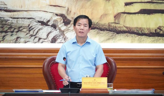 Đồng chí Nguyễn Văn Phương, Bí thư Tỉnh ủy chủ trì buổi làm việc - Ảnh: Q.V