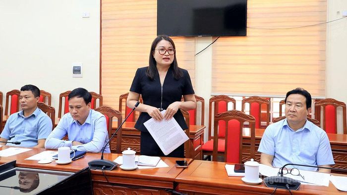 Lãnh đạo Báo và phát thanh, truyền hình Tuyên Quang báo cáo làm rõ thêm kết quả công tác tuyên truyền trong tháng 6.