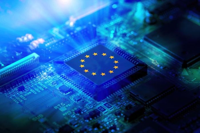 Trọng tâm của Đạo luật Chip 2.0 là kế hoạch khuyến khích tăng sản lượng ngành công nghiệp bán dẫn của EU, hiện đang chiếm khoảng 10% sản lượng toàn cầu. (Ảnh minh họa: Thương vụ Việt Nam tại Bỉ, Luxembourg và EU)