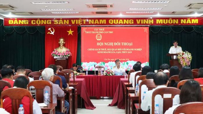 Thuế Cần Thơ đối thoại với doanh nghiệp kinh doanh lúa, gạo, thủy sản.