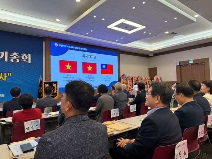  Ban tổ chức Đại hội chào mừng các đoàn đại biểu quốc tế đến từ Việt Nam và Đài Loan tham dự Đại hội Thường niên lần thứ 52 của BACTA. 