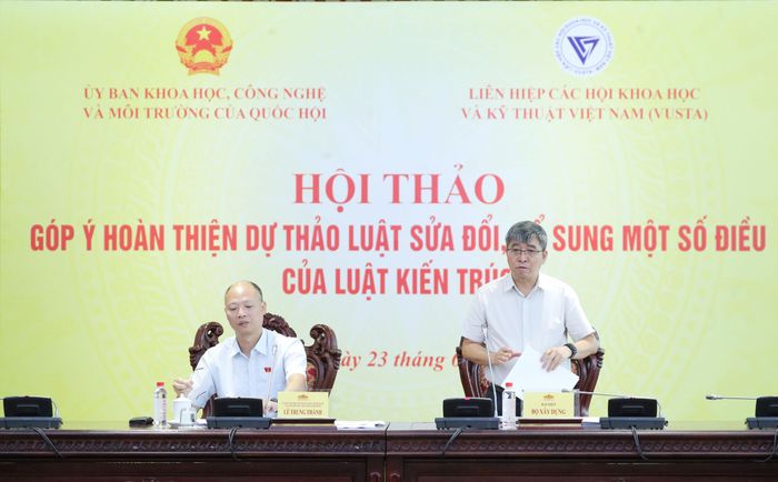 Phó Vụ trưởng Vụ Quy hoạch - Kiến trúc (Bộ Xây dựng) Vũ Anh Tú phát biểu