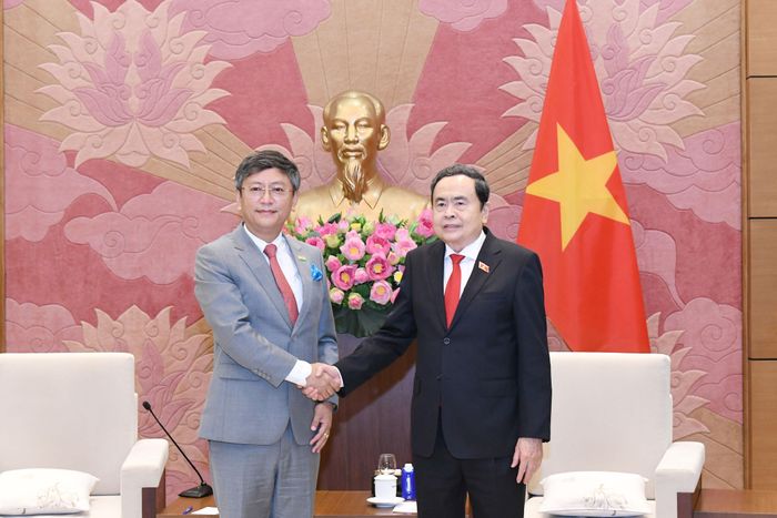 Chủ tịch Quốc hội Trần Thanh Mẫn tiếp Đại sứ đặc mệnh toàn quyền Ấn Độ tại Việt Nam Tshering W. Sherpa