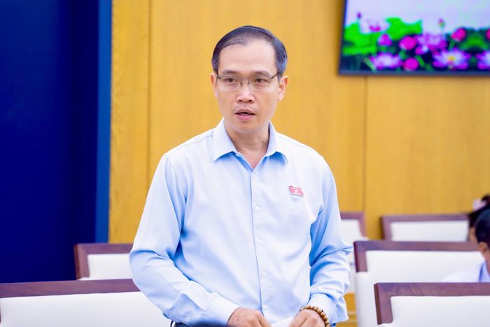 ĐBQH hoạt động chuyên trách tại Ủy ban Pháp luật và Tư pháp Nguyễn Duy Tiến phát biểu