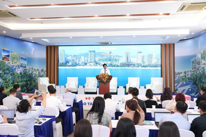 Hội thảo “Thị trường Bất động sản du lịch 2026: Kênh lưu trú dòng tiền”