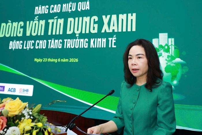 Bà Hà Thu Giang, Vụ trưởng Vụ Tín dụng (NHNN) phát biểu tại Hội thảo