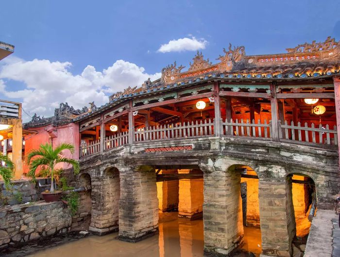 Cầu Nhật Bản, Hội An, Việt Nam. Pinglabel/Shutterstock.