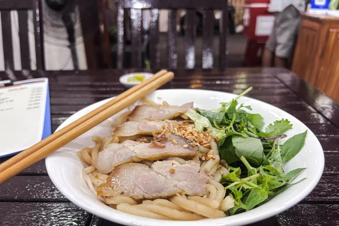 Mì Cao Lầu, Hội An, Việt Nam. James Pham/Lonely Planet