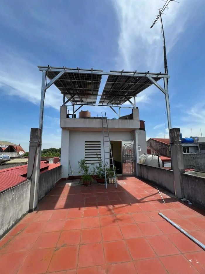 Trong nhóm khách hàng sinh hoạt, có 587 hộ dân thông thường và 833 hộ gia đình tự phát triển hệ thống.