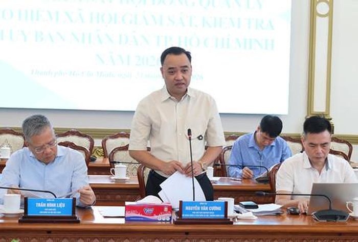 Phó Chủ tịch chuyên trách Hội đồng quản lý Bảo hiểm xã hội Nguyễn Văn Cường phát biểu