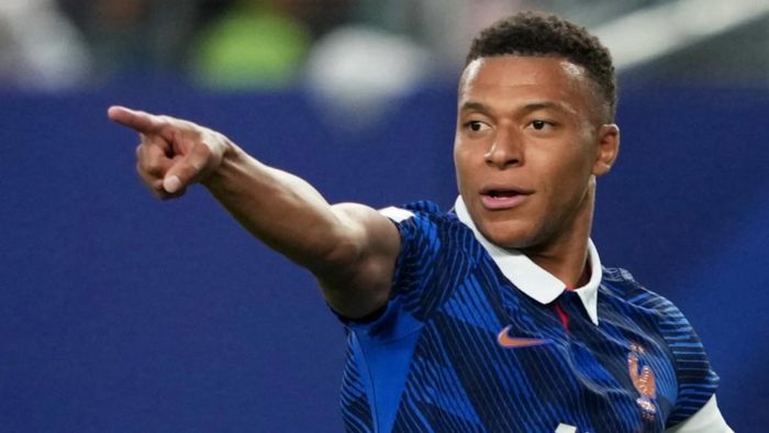 World Cup 2026: Mbappe lập một cú đúp đẳng cấp