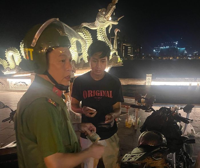 Công an phường Tây Hồ chủ động triển khai các biện pháp phòng ngừa từ sớm, từ xa. Ảnh: PV