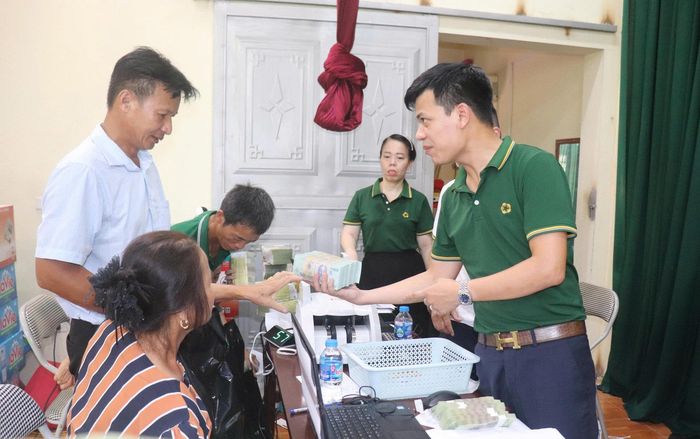 Trong đợt này, xã Hồng Vân tổ chức chi trả khoảng 4.200 tỷ đồng kinh phí GPMB dự án Khu đô thị thể thao quốc tế Hà Nội. Ảnh: Vũ Hậu.