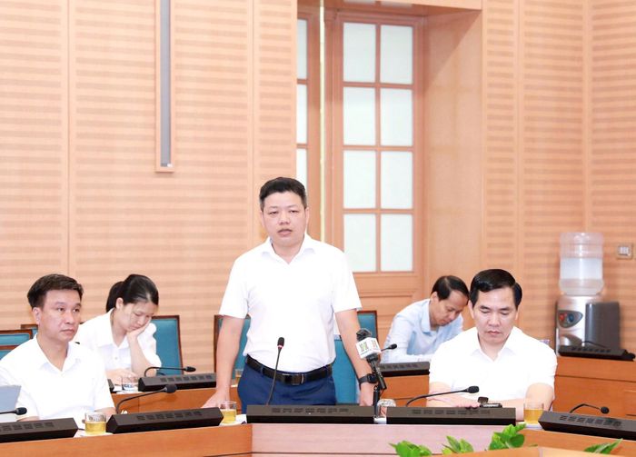 Đại diện Công an thành phố phát biểu tại hội nghị. Ảnh: Hương Ly
