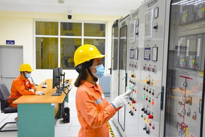 Tổng công ty Điện lực TP Hà Nội (EVNHANOI) hoãn toàn bộ các lịch cắt điện theo kế hoạch từ ngày 23 - 25/6/2026.