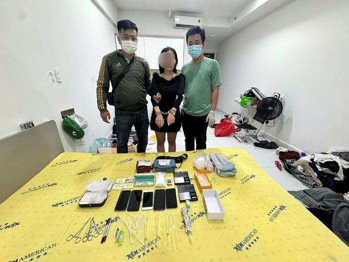 Các đối tượng trong đường dây ma túy bị bắt. Ảnh: CACC.
