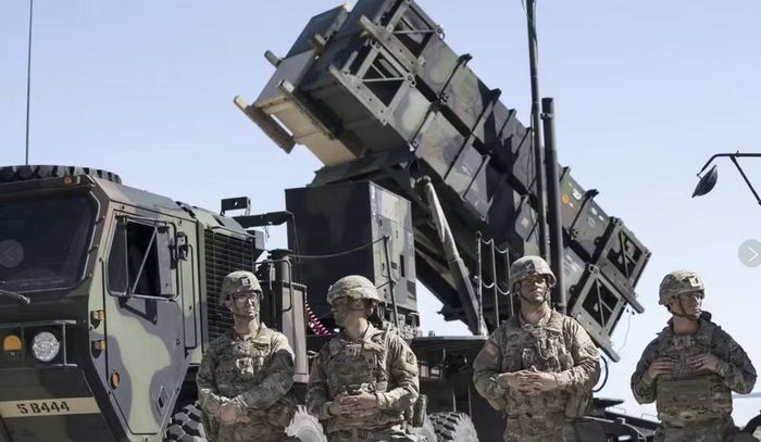 Các chuyên gia quân sự Ukraine cũng cho rằng tốc độ sản xuất tên lửa của Nga hiện vượt xa khả năng bổ sung tên lửa đánh chặn của phương Tây.