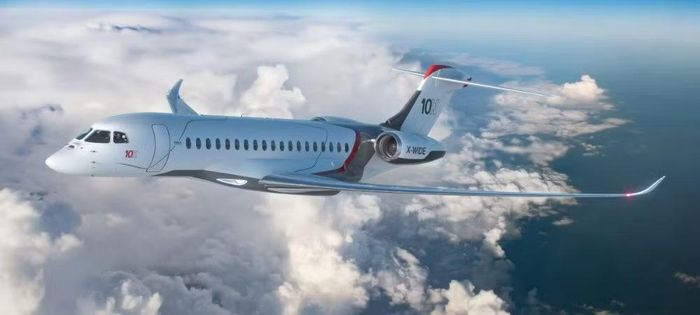 Dự án này bắt đầu từ năm 2021, khi công ty phân bổ 75 triệu đô la để phát triển một loại máy bay có thể cạnh tranh trong cùng phân khúc với Bombardier Global 7500 của Canada và Gulfstream G700 của Mỹ.