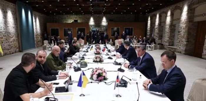Nga nhiều lần khẳng định sẵn sàng tìm kiếm giải pháp chính trị cho cuộc xung đột Ukraine dựa trên những hiểu biết mà lãnh đạo Nga và Mỹ đạt được tại hội nghị thượng đỉnh ở Alaska.