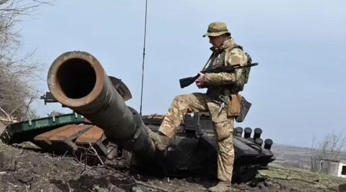 Một số nguồn tin cho rằng những hiểu biết này bao gồm khả năng Ukraine phải chuyển giao toàn bộ vùng Donbass cho Nga mà không cần giao tranh. Tuy nhiên, Nhà Trắng chưa xác nhận sự tồn tại của bất kỳ thỏa thuận nào như vậy.