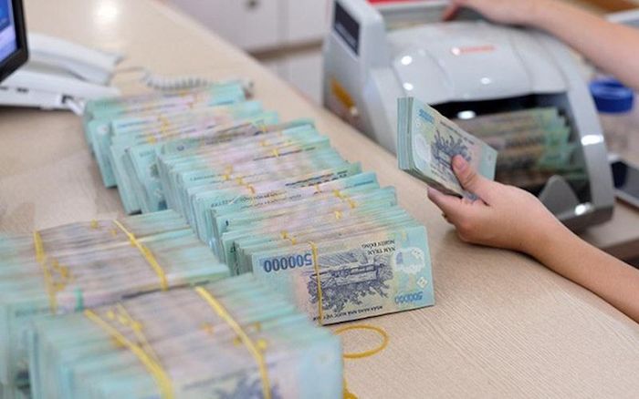 Dòng vốn tín dụng dài hạn phụ thuộc lớn vào nguồn huy động ngắn hạn. Ảnh: T.L