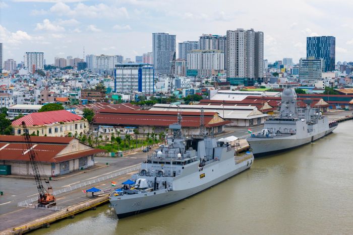 Tòa nhà trụ sở Cảng Sài Gòn dự kiến được cải tạo thành văn phòng làm việc, không gian trưng bày và lưu trữ hiện vật, phòng họp báo, tổ chức sự kiện, thư viện, song song với đầu tư phục dựng mô hình tàu Amiral Latouche (có chức năng trưng bày, tham quan, dịch vụ, lai dắt được trên sông). 