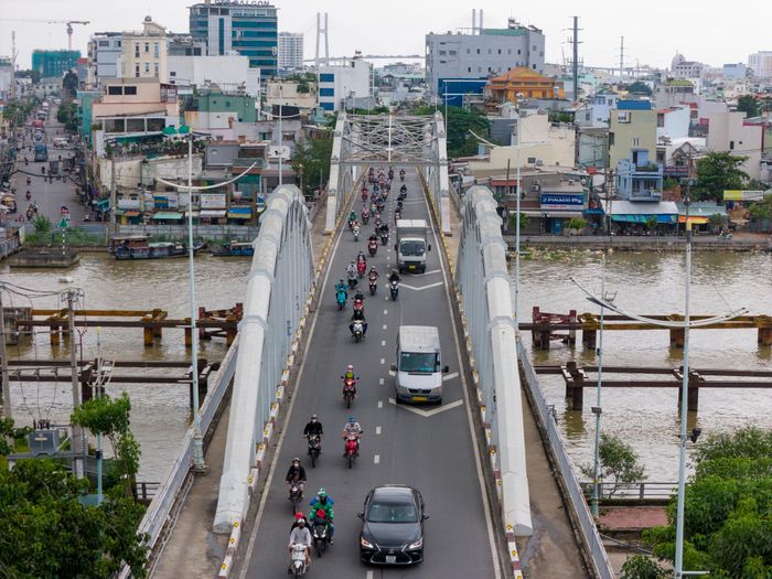 Cầu Tân Thuận 1 có tuổi đời hơn 150 năm sẽ được dỡ bỏ và xây mới với quy mô 6 làn xe. 