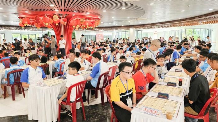 Giải năm nay quy tụ gần 400 vận động viên đến từ 12 đơn vị trên cả nước