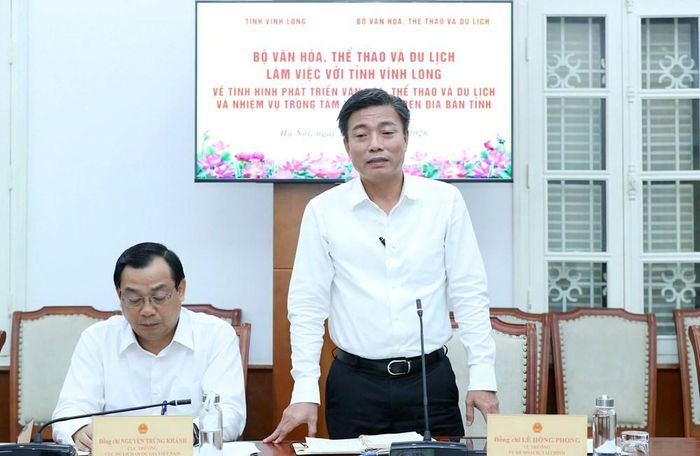 Vụ trưởng Vụ Kế hoạch, Tài chính Lê Hồng Phong phát biểu