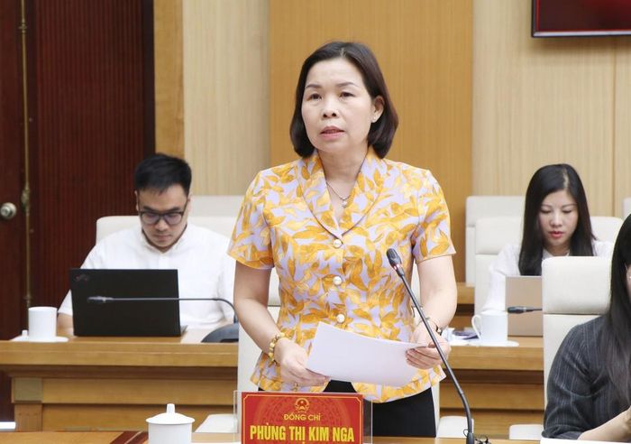 Bà Phùng Thị Kim Nga, Phó Chủ tịch UBND tỉnh Phú Thọ phát biểu tại hội nghị. Ảnh: Thu Hương - TTXVN