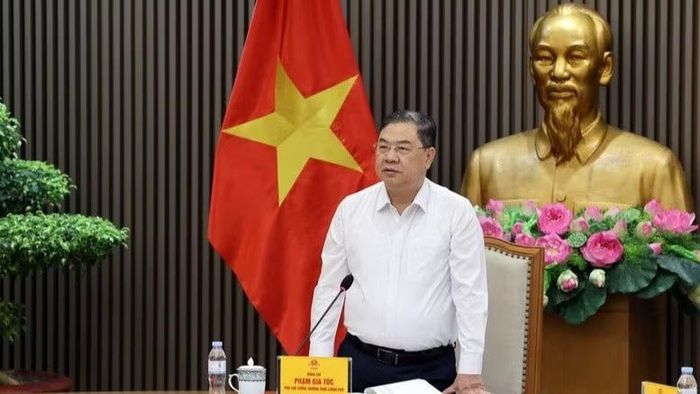 Phó Thủ tướng Thường trực Phạm Gia Túc làm việc với UBND TPHCM và các bộ, ngành liên quan về giải quyết khó khăn, vướng mắc của Dự án giải quyết ngập do triều khu vực TPHCM (giai đoạn 1). (Ảnh: VGP/Phương Nguyên)